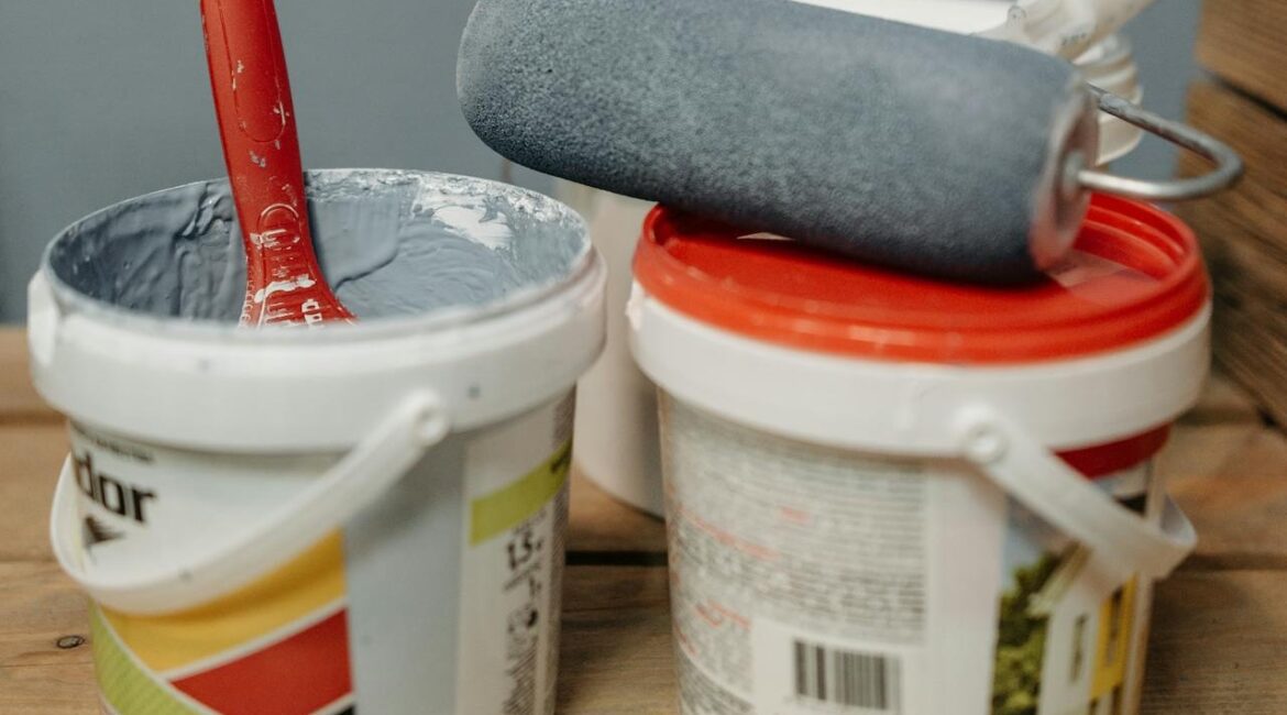 Can You Throw Away Paint Buckets?