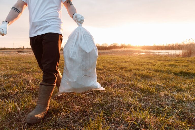 Collecting litter